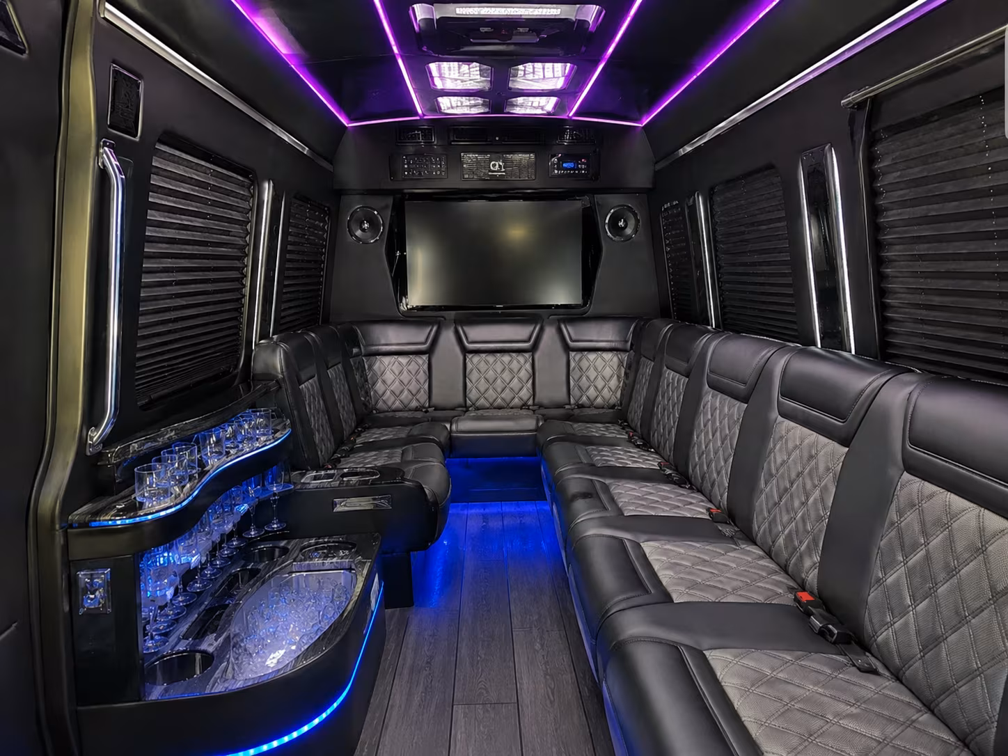 mountainviewcharterbusservices com makes warriors and giants trips from mountain view easy